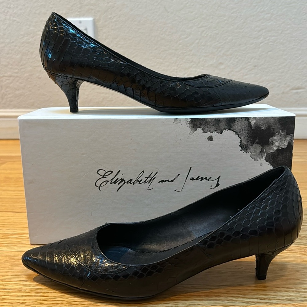 Elizabeth and James “Ella” snake skin embossed kitten heel pumps.  Sz 8